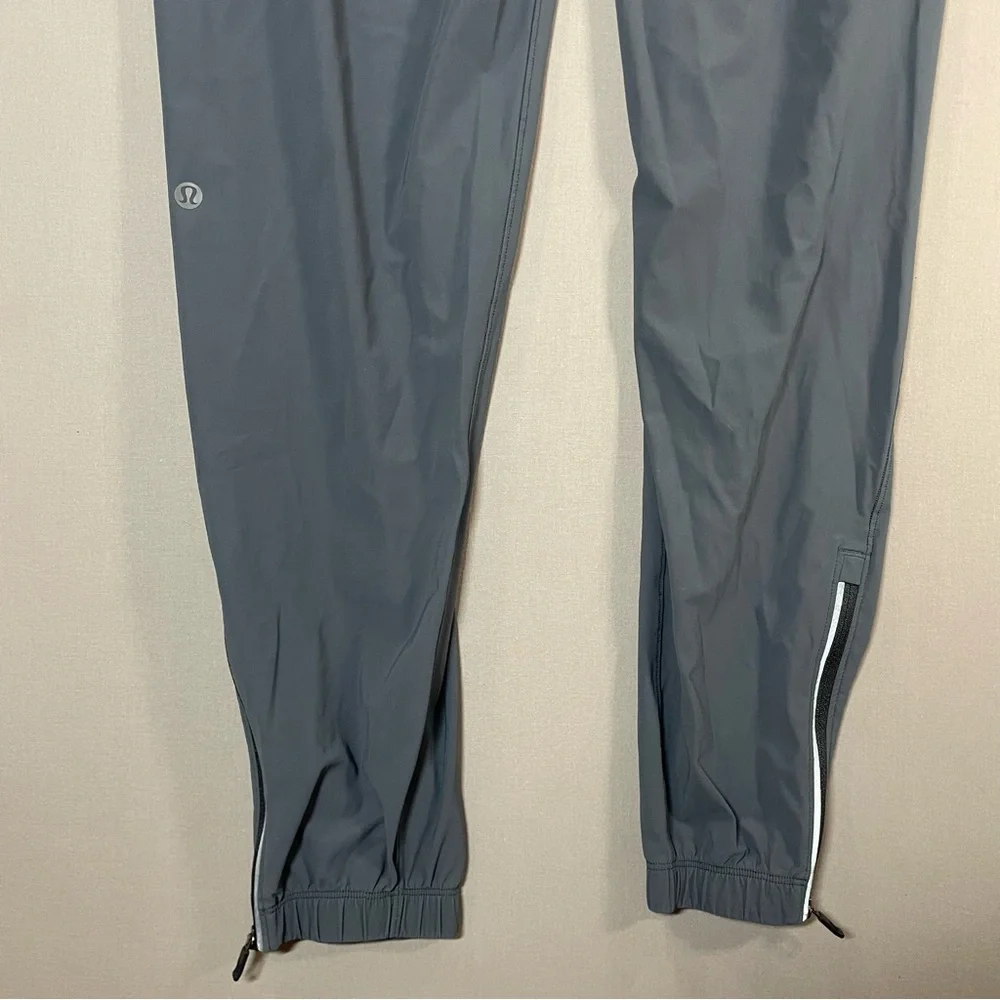 Lululemon Surge Joggers (Regular), Lightweight, Zips at Cuffs - Mens Medium